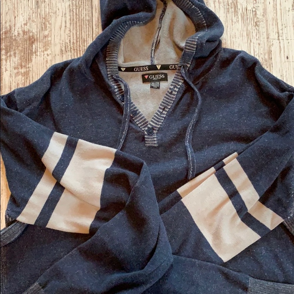 Guess Men’s Sweater